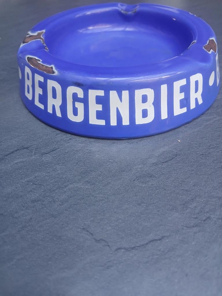 Emaille asbak  bergenbier.. zeeberg aalst, Ophalen