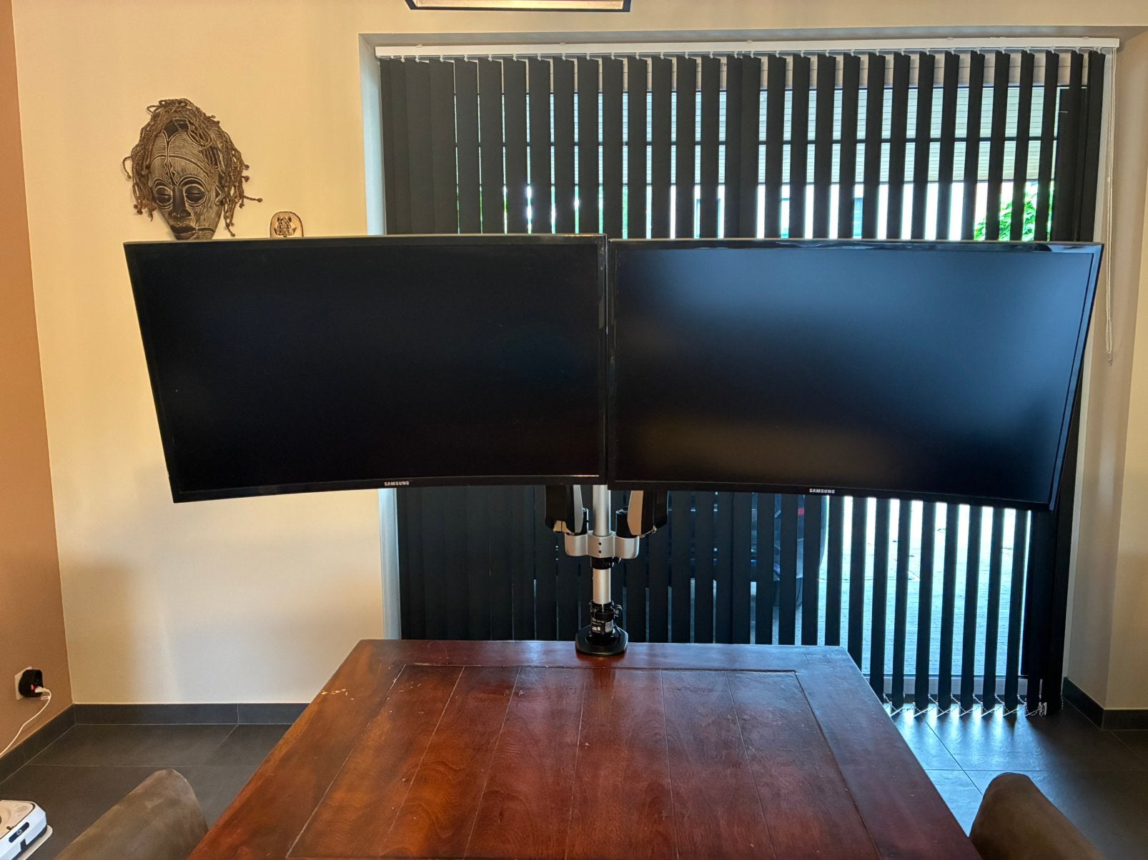 KOOPJE!!! Star Tech Beweegbare Dual met 2 monitor schermen, Computers en Software, Ophalen, Zo goed als nieuw