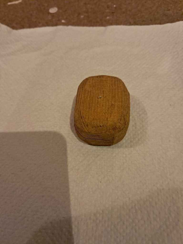 Petite boîte à bijoux artisanale en bois., Enlèvement