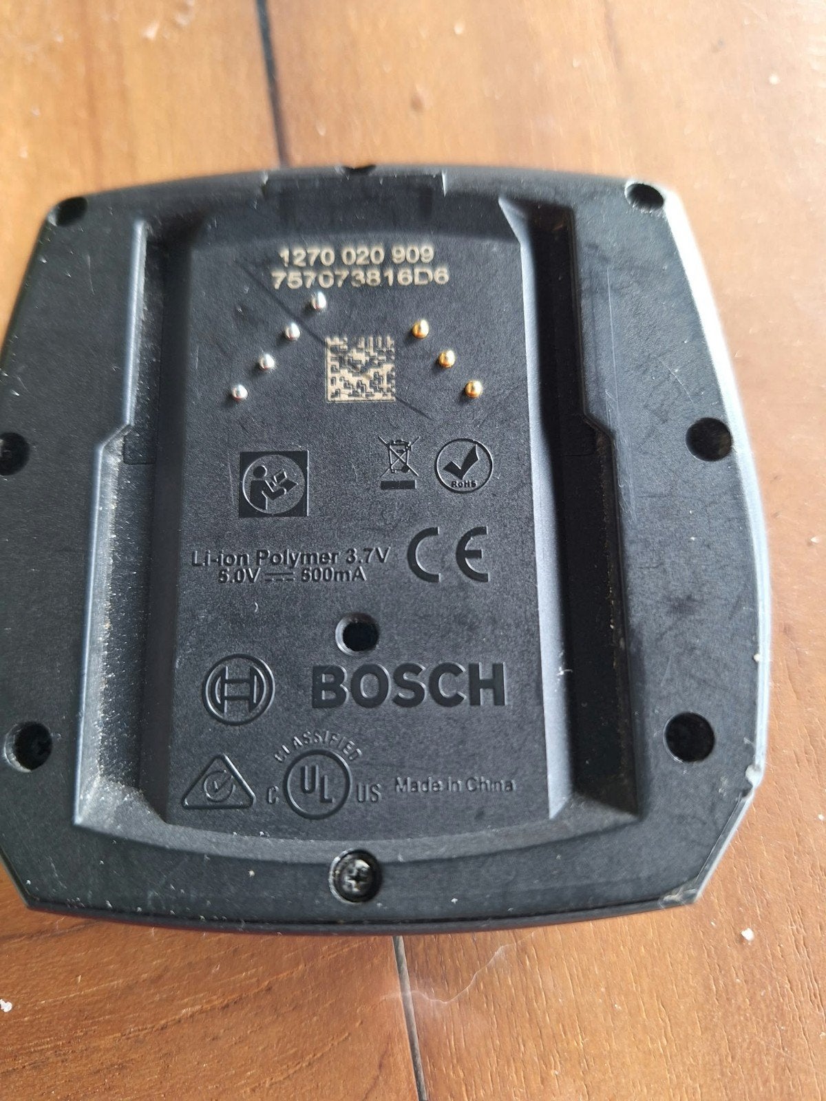 display kaske van Boch, Fietsen en Brommers, Ophalen