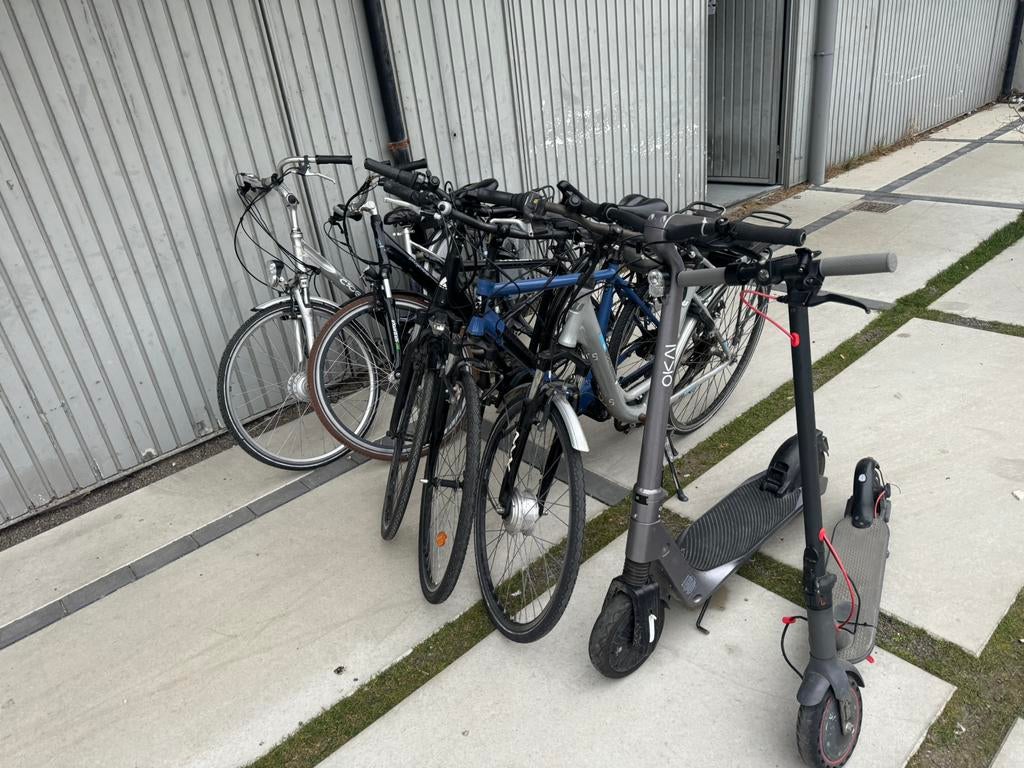 Partij 5 Fietsen (4 met Accu) + 2 Steps – Alles In 1 Koop, Ophalen