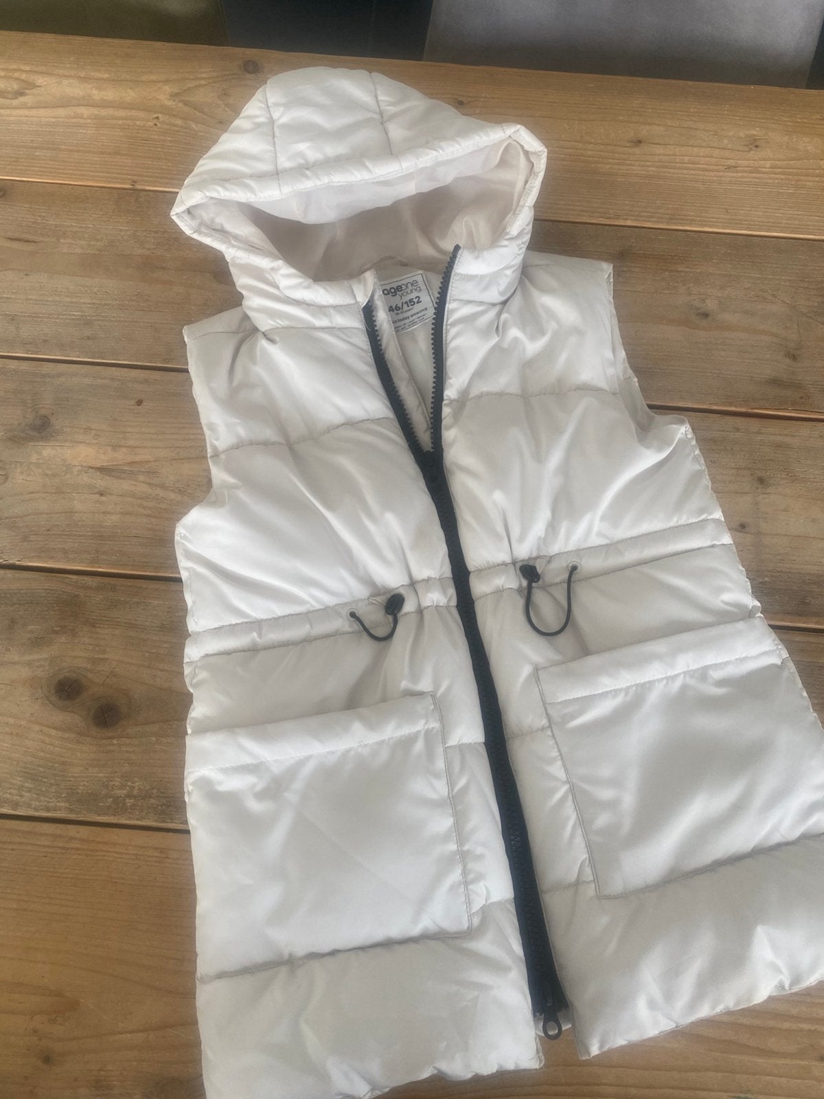Witte bodywarmer voor dames, Kleding | Dames, Bodywarmers, Ophalen, Gedragen, Maat 36 (S), Wit