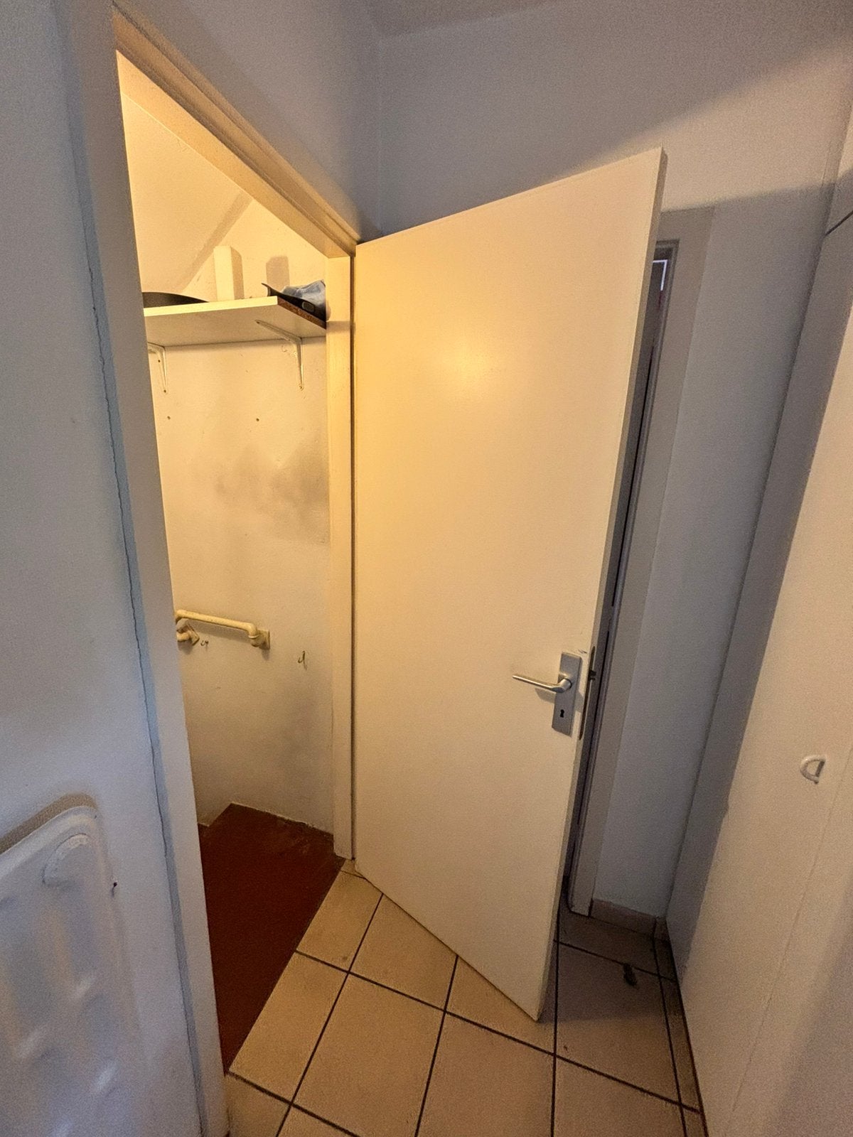 Porte, chambranle, placard, cuisine, Enlèvement, Utilisé