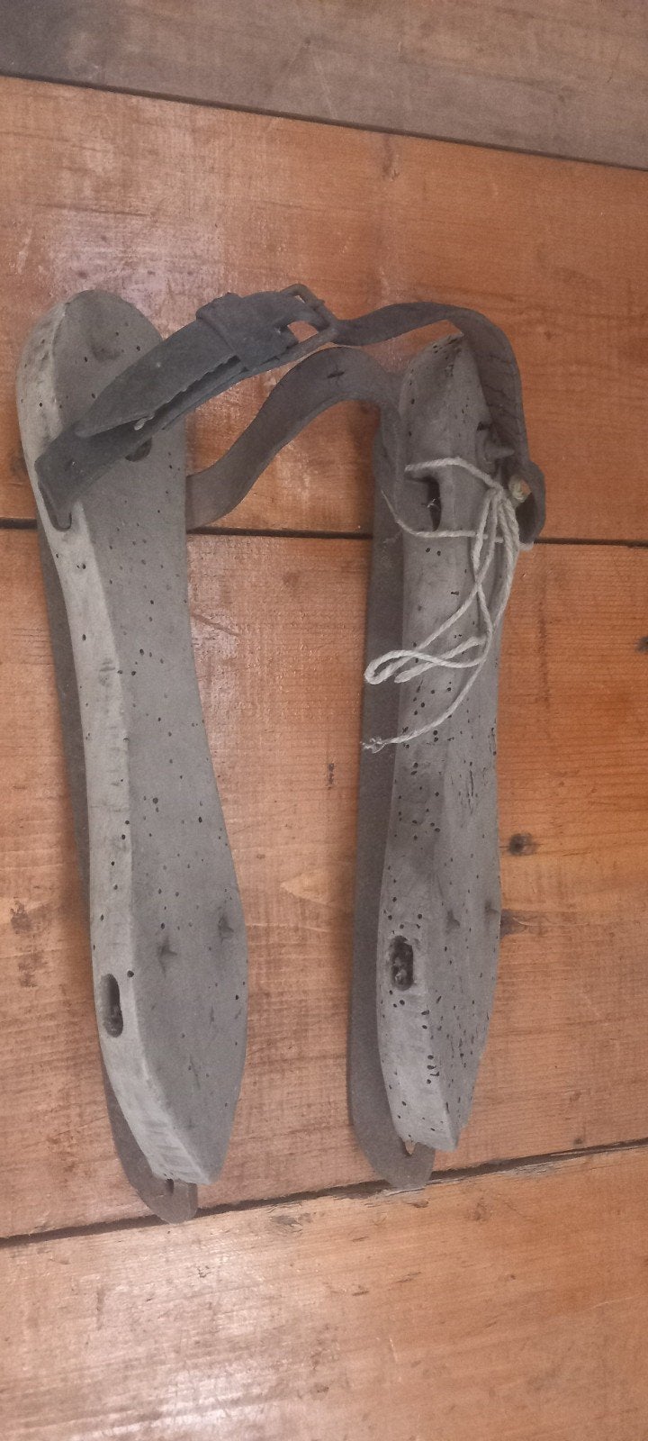 patins à glace anciens, Enlèvement ou Envoi