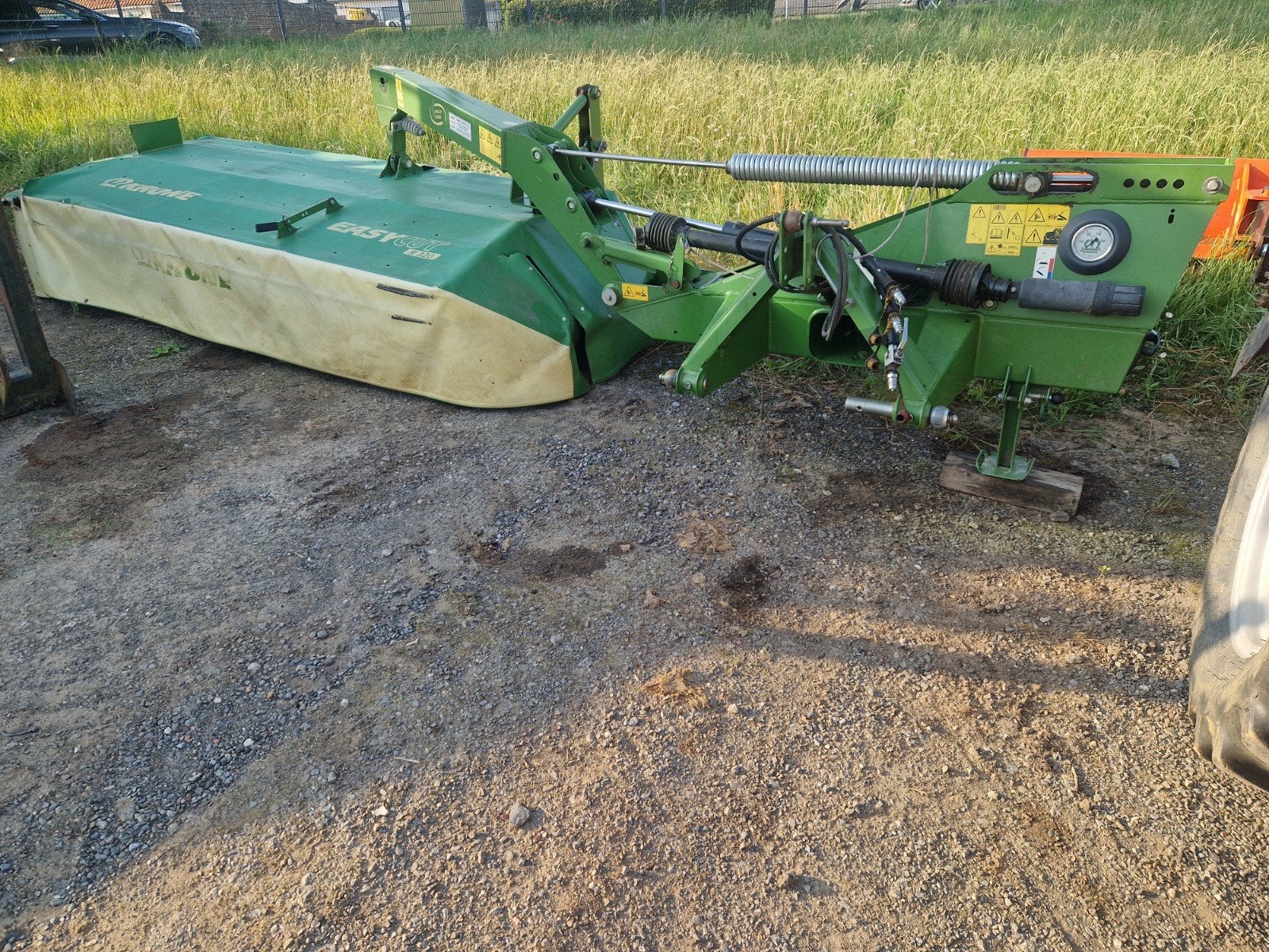 Krone maaier R320, Enlèvement