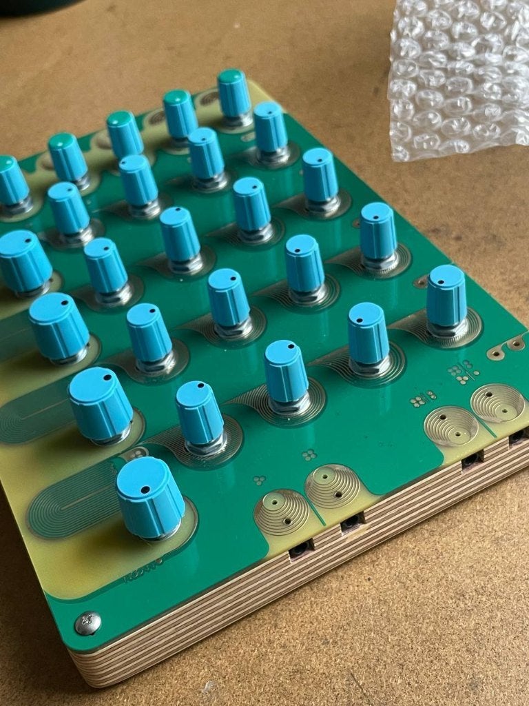Landscape MOON passive analog drum machine, Musique & Instruments, Enlèvement ou Envoi, Neuf, Autres marques