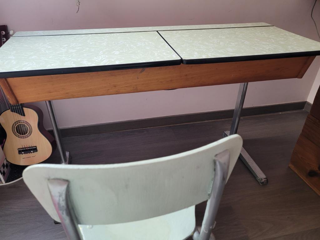 vintage schoollessenaar eerste - tweede leerjaar., Industrieel, Ophalen