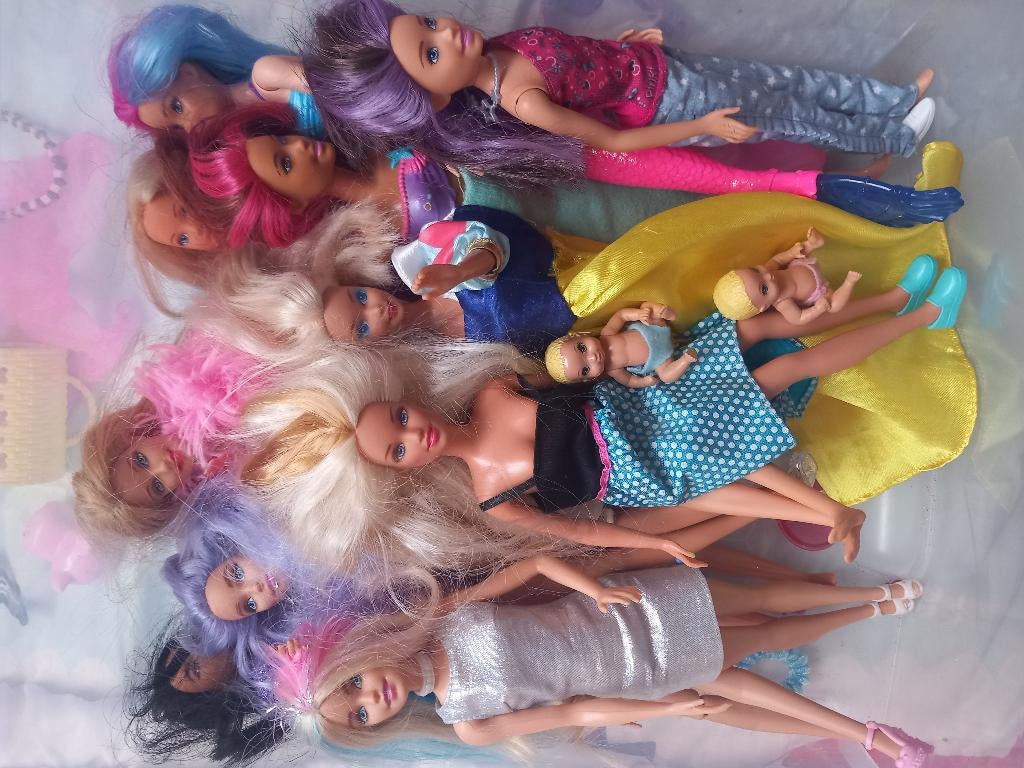 Barbiepoppen en kleertjes, Ophalen, Gebruikt, Barbie