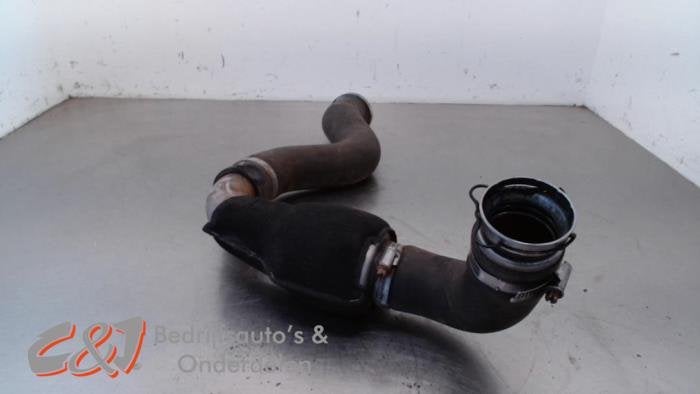 Tuyau intercooler d'un Opel Vivaro, -, Opel, 3 mois de garantie, Utilisé