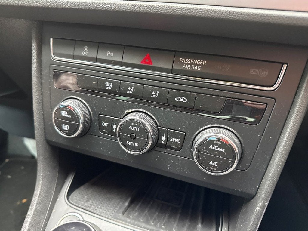 BEDIENINGSPANEEL CLIMATE CONTROL Seat Leon ST (5FF), Gebruikt, Service@seat.de, Seat Deutschland GmbH, Seat
