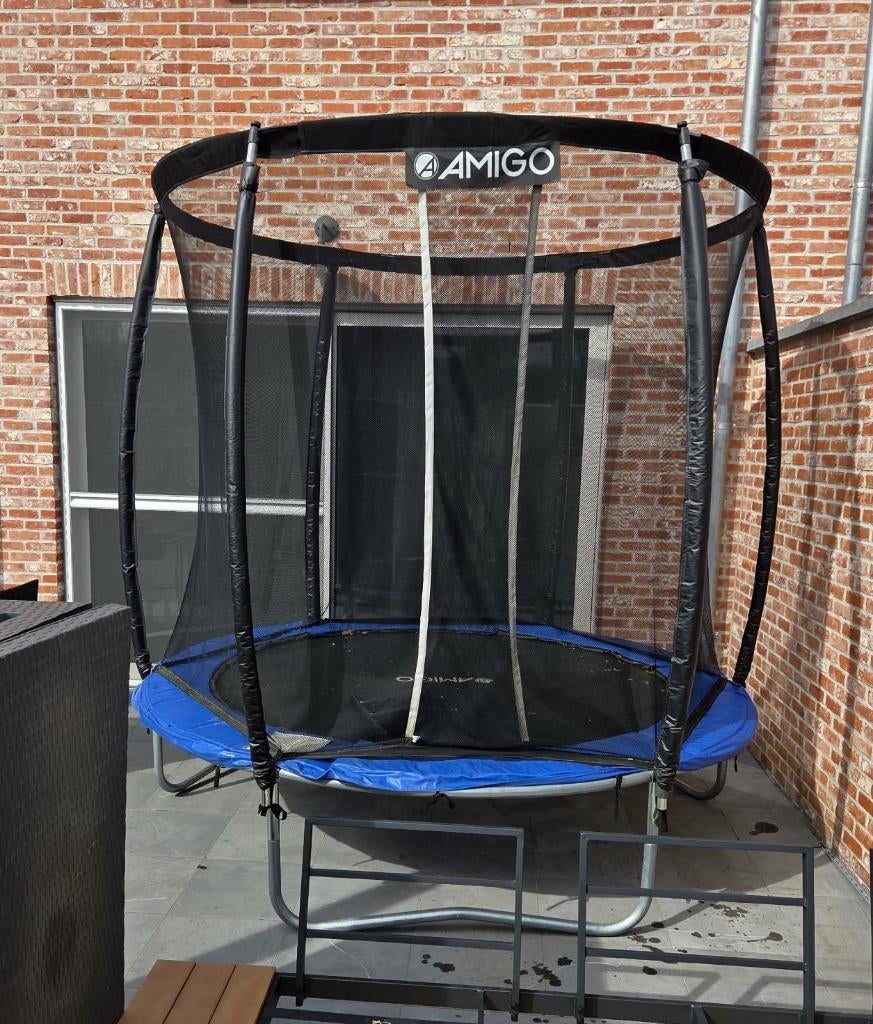 Trampoline Amigo, Enlèvement, Utilisé