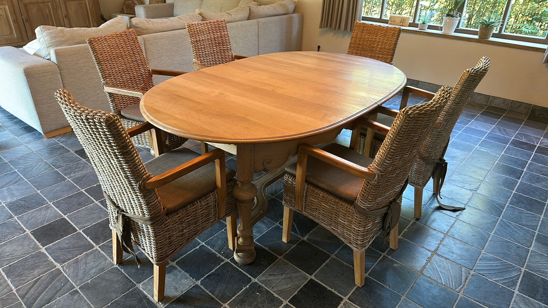 Eiken Tafel, Ophalen, Gebruikt