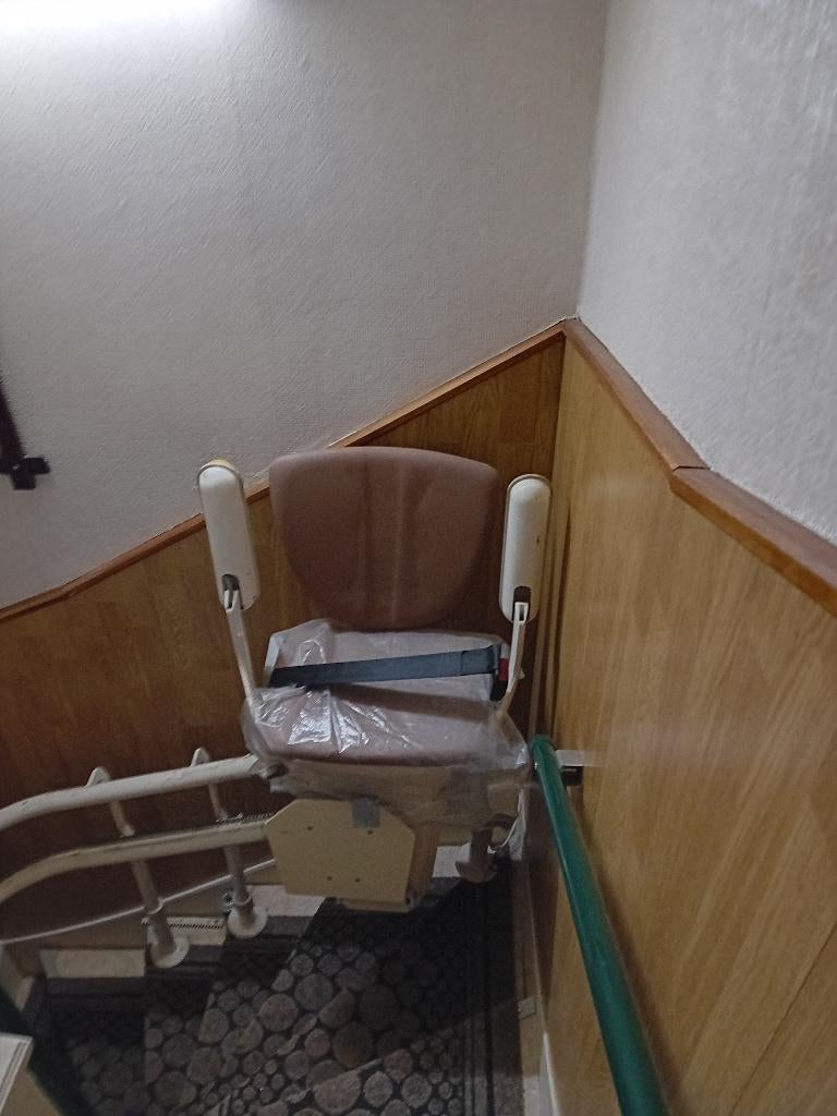 traplift, Enlèvement, Utilisé, Escalier tournant