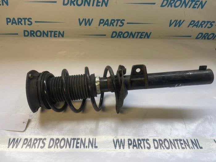 Barre amortisseur avant gauche d'un Volkswagen Golf, Volkswagen, -, 3 mois de garantie, Utilisé