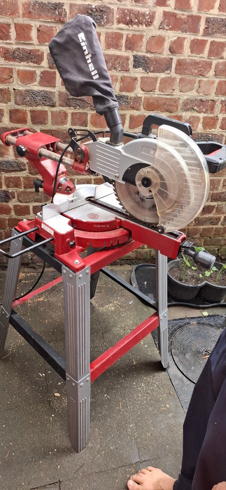 scie à onglet Einhell, Bricolage & Construction, Outillage | Scies mécaniques, Enlèvement ou Envoi, Einhell, Utilisé, 1200 watts ou plus