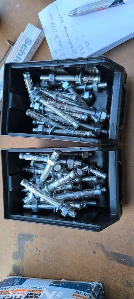 75 goujon ancrage M10 X 100 : 75 €, Enlèvement, Neuf, Matériel de bricolage