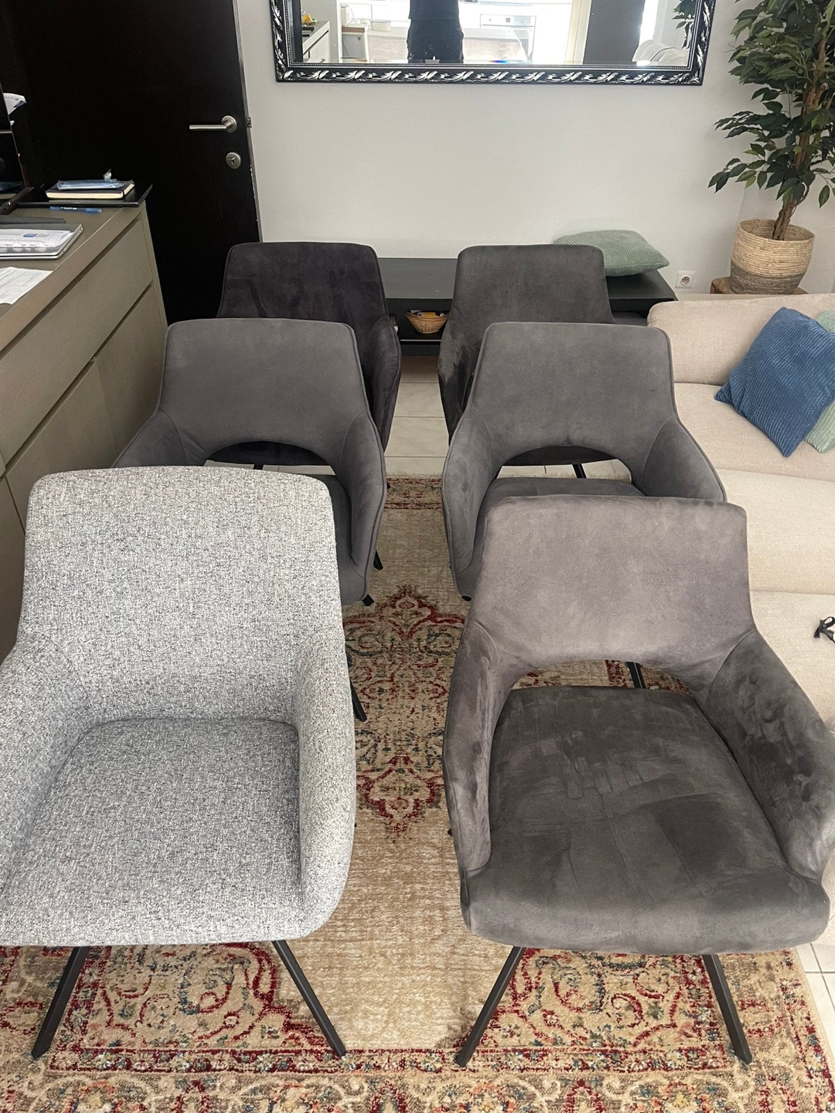 6 eetstoelen, Ophalen, Zo goed als nieuw