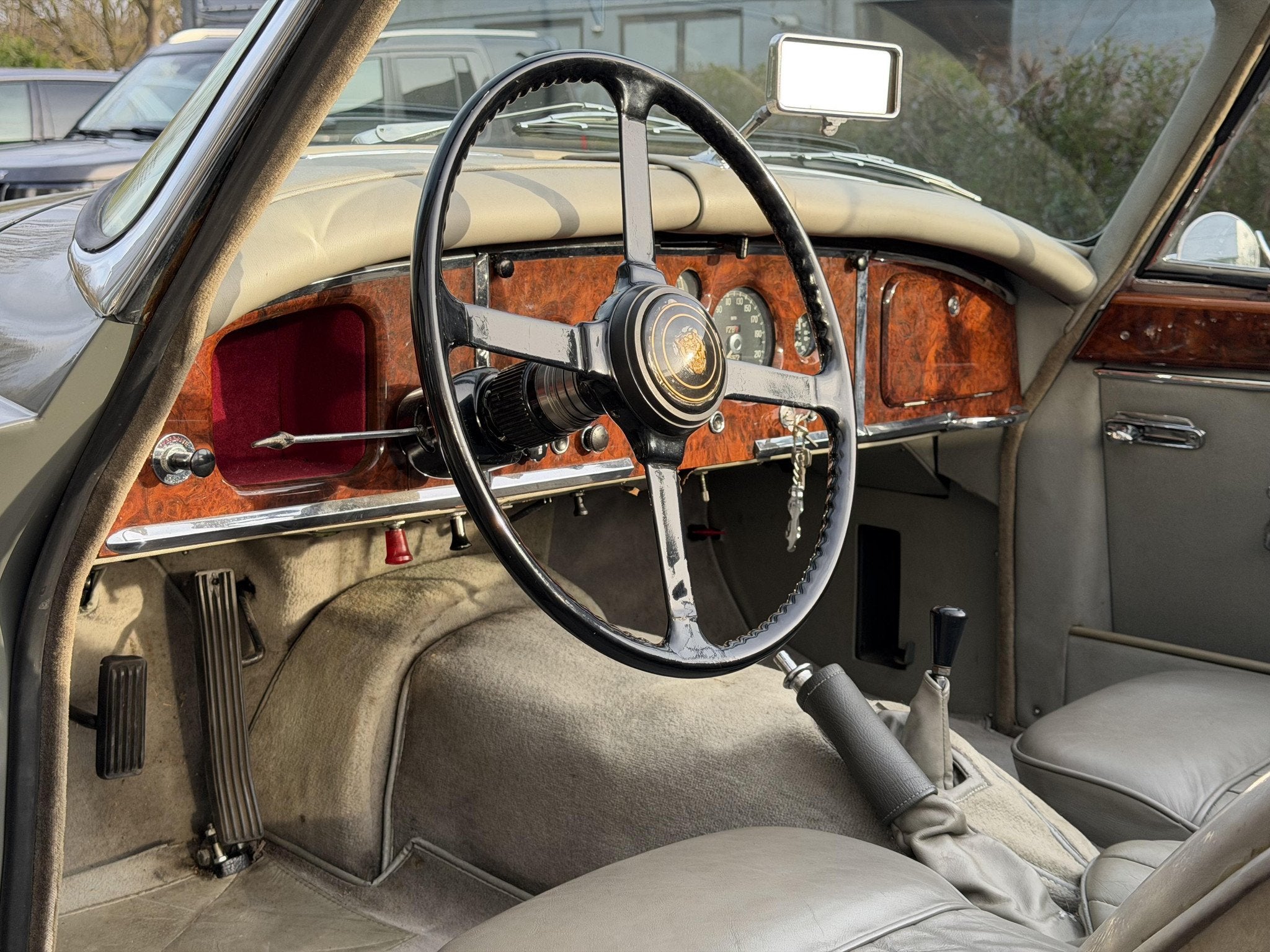 Jaguar XK XK150 Drop head 3.8 litre - CONSIGNATIE (bj 1960), Auto's, Leder, Bedrijf, Handgeschakeld, Grijs