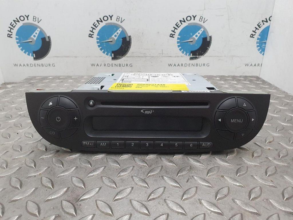 FIAT 500 312 0.9 TwinAir Lounge  RADIO 2013, Auto-onderdelen, Ophalen of Verzenden, Gebruikt, ARN erkend