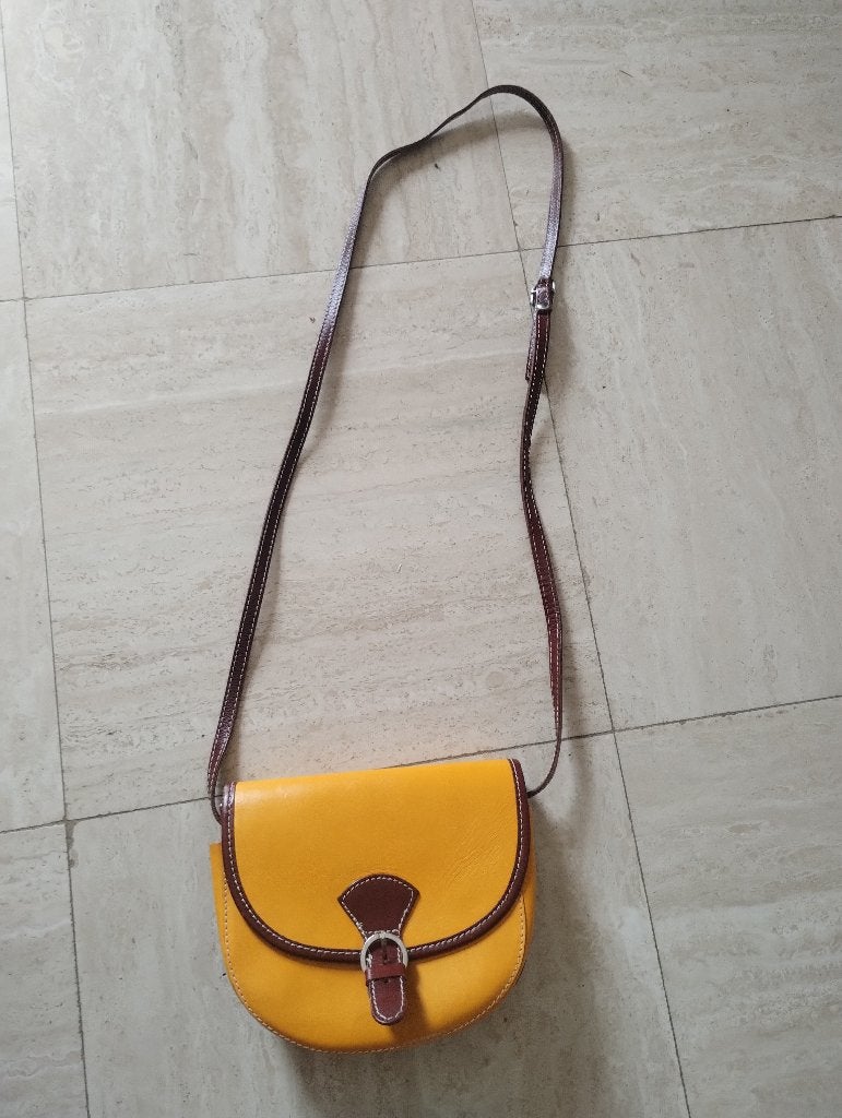 Sac à main cuir, Bijoux, Sacs & Beauté, Sacs | Sacs Femme, Enlèvement, Comme neuf, Jaune, Sac à main