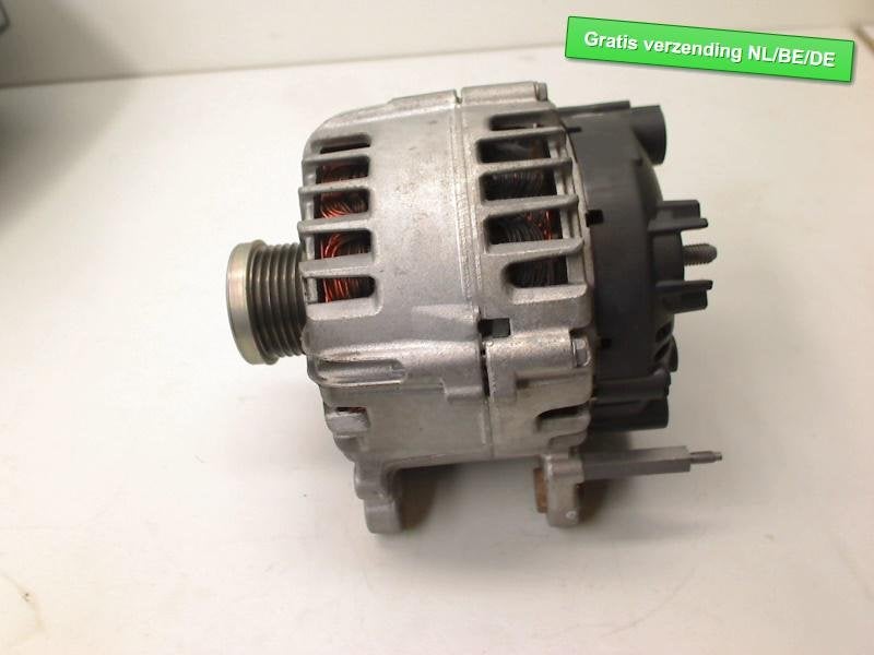 ALTERNATEUR (GENERATEUR) Passat Variant (365) (03C903024F), Volkswagen, Valeo, Utilisé, 100, rue de Courcelles
75017  Paris, FR