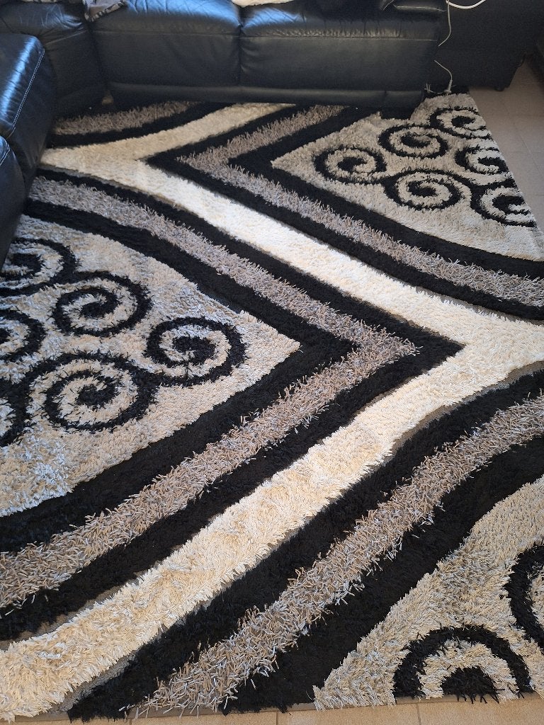 Groot tapijt, Huis en Inrichting, Ophalen, Gebruikt, 200 cm of meer, 200 cm of meer