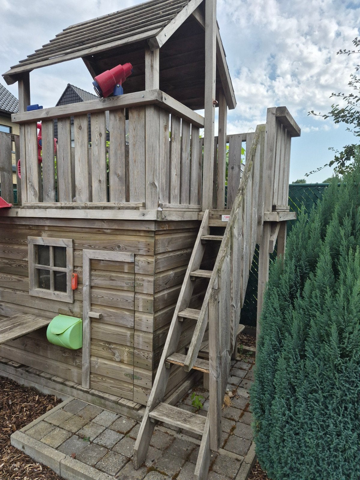 speelhuisje, Ophalen