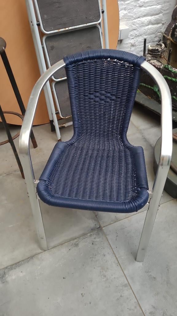 12x Stijlvolle terrasstoelen – €20/stuk – Gent (9000), Tuin en Terras, Tuinstoelen, Ophalen, Zo goed als nieuw, Aluminium, Stapelbaar