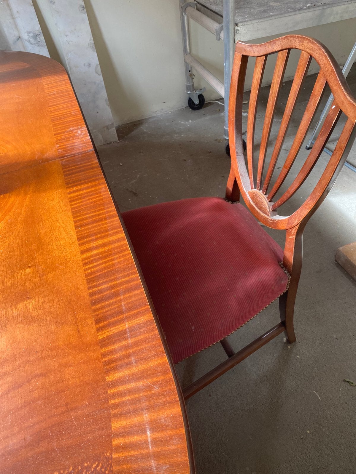 Vintage eettafel & stoelen, Ophalen
