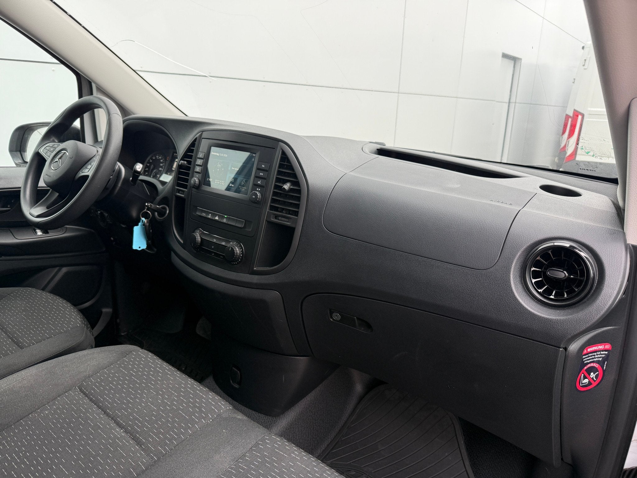Mercedes Benz Vito 114 1.9 CDI Automaat L2H1 Achterklep Clim, Autos, Achat, Euro 6, Entreprise, Mercedes-Benz