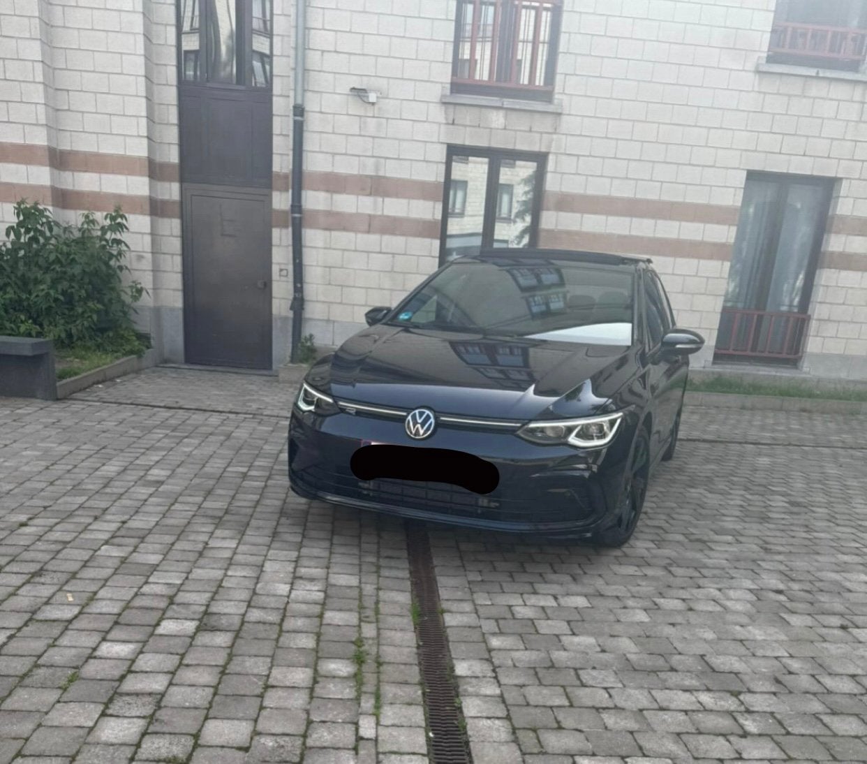 Golf 8 R-Line 2023, Auto's, Volkswagen, Automaat, Euro 6, Zwart, 5 zetels