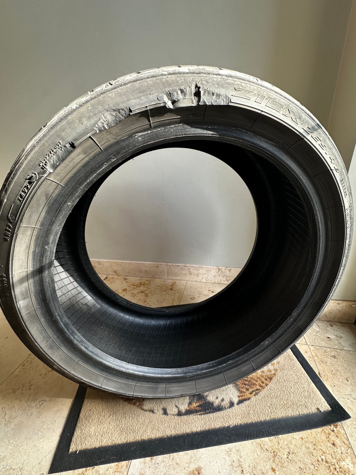 Set 4 autobanden 225/40 R18, Auto-onderdelen, Banden en Velgen, Ophalen, 18 inch, Gebruikt, Band(en)