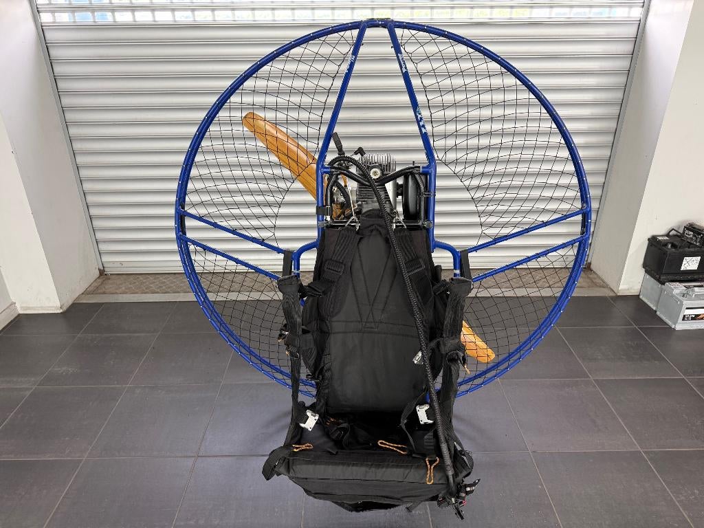 Flyproducts Paramotor, Enlèvement, Utilisé, Paramoteur, Motorisé
