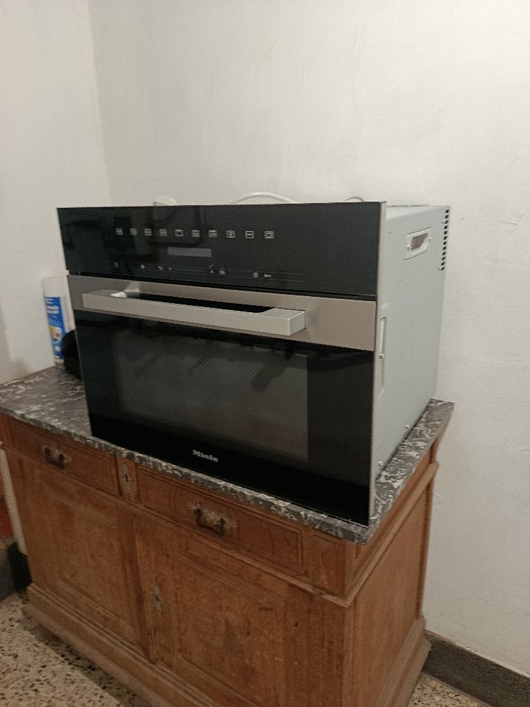 four Micro combiné Miele, Neuf, Encastré, Enlèvement, 45 à 60 cm