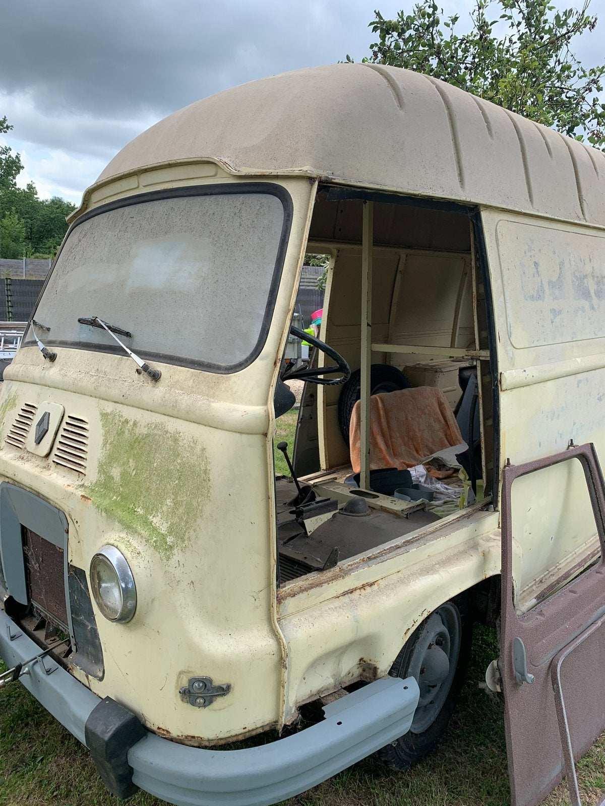 Renault estafette voor op te knappen!, Autos, Achat, Particulier, Renault, Boîte manuelle