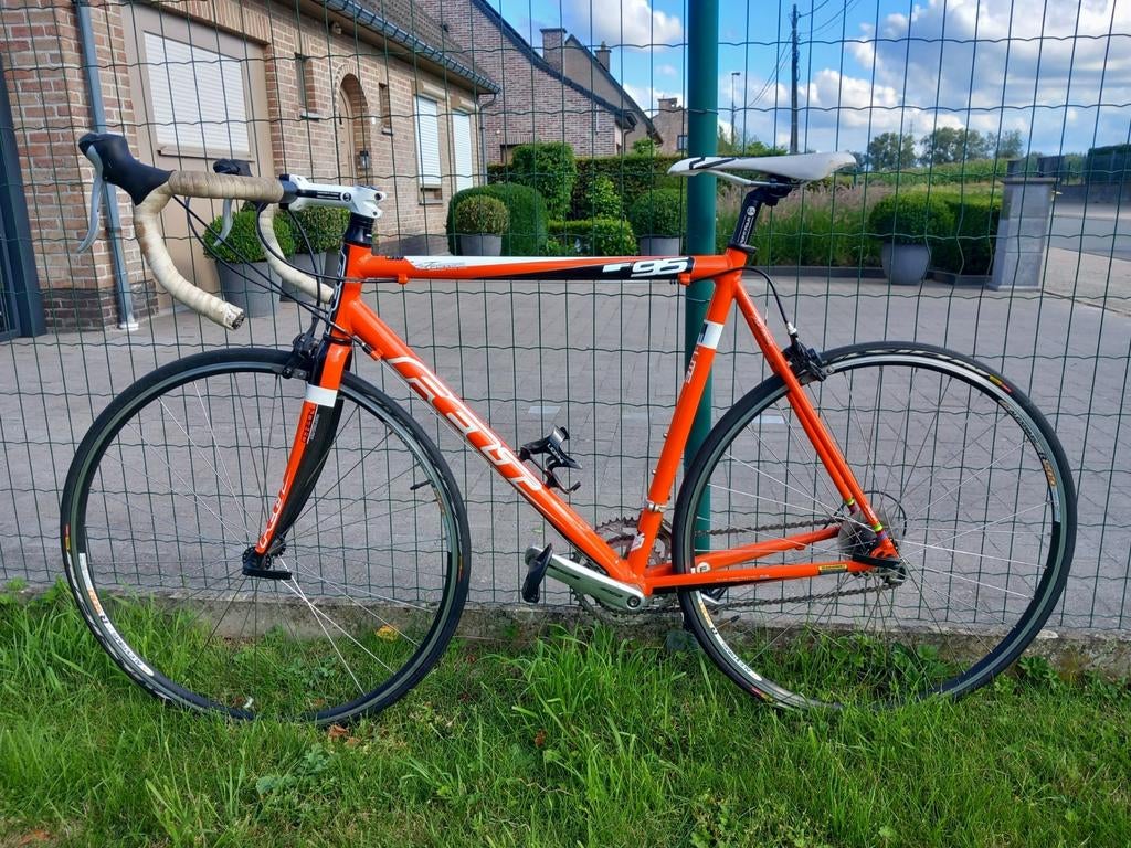 Koersfiets alu Felt 28inch 16speed framemaat58 carbon vork🚴, Fietsen en Brommers, 28 inch, Gebruikt, Velgrem, Aluminium