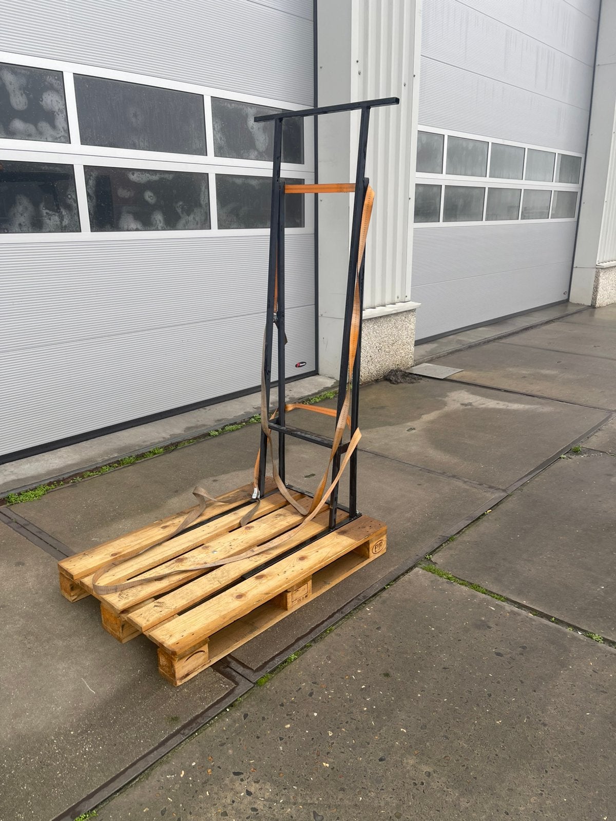europallet met steun tbv vervoeren deuren kozijnen etc, Doe-het-zelf en Bouw, Hout en Planken, Ophalen of Verzenden, Gebruikt