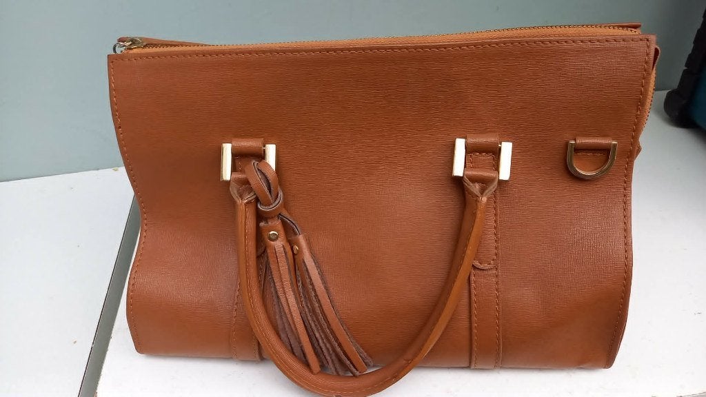 Handtassen  made in italy, Handtassen en Accessoires, Tassen | Damestassen, Ophalen, Zo goed als nieuw