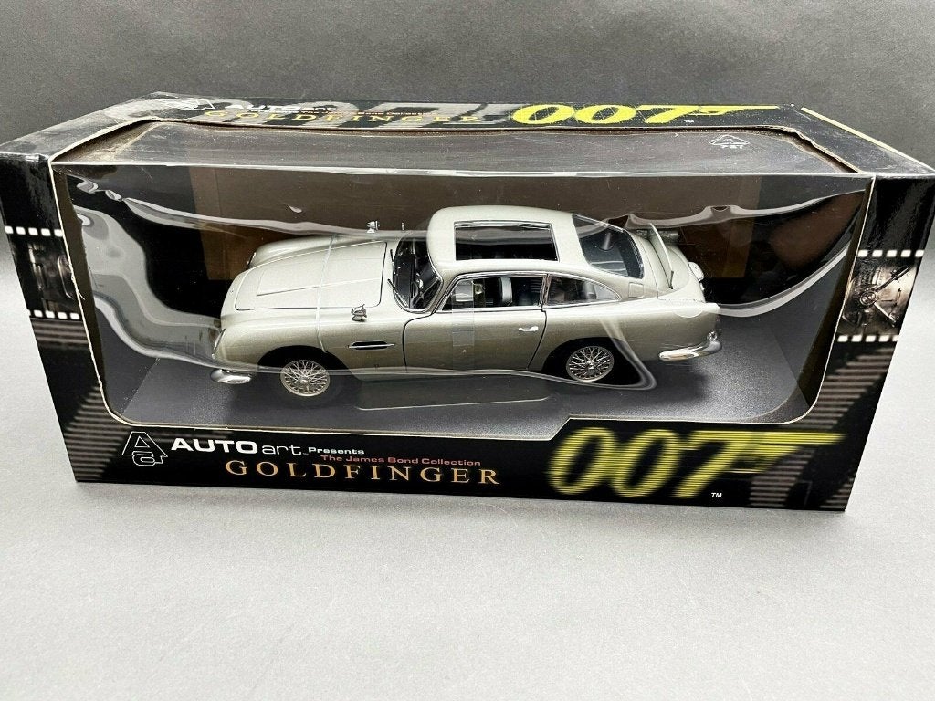 JAMES BOND 007 ASTON MARTIN DB5 Full 1/18 AUTO ART Neuve+Bte, Hobby en Vrije tijd, Ophalen of Verzenden, Nieuw, Auto, Autoart