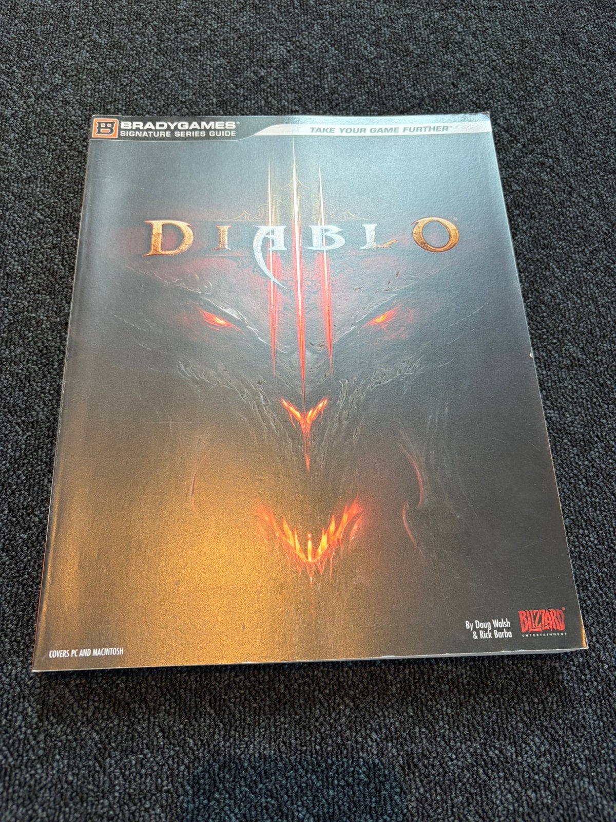 Bradygames Signature Series Guide - Diablo 3 (III), Ophalen of Verzenden, Zo goed als nieuw