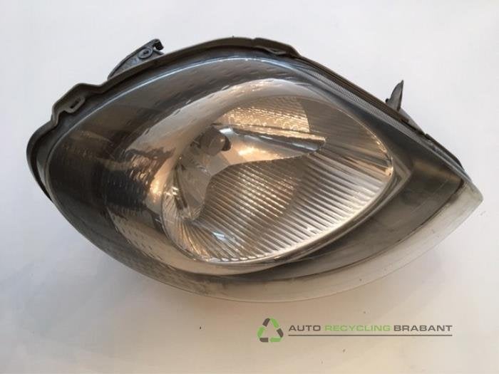 Phare droit d'un Opel Vivaro, Autos : Pièces & Accessoires, -, 3 mois de garantie, Utilisé, -