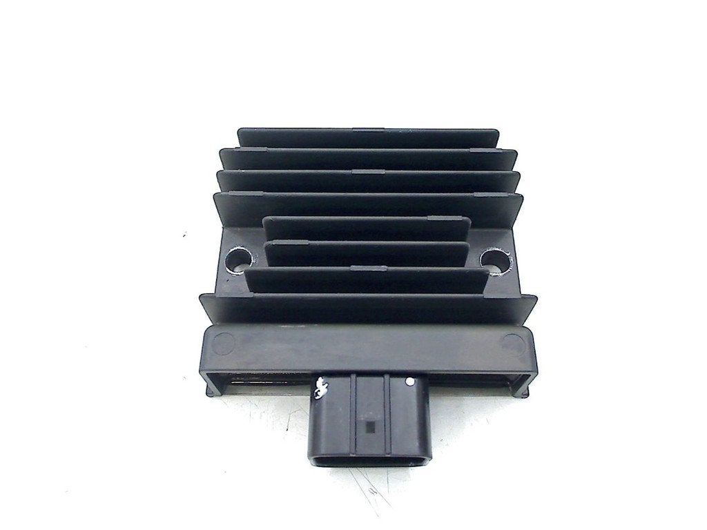 REGULATEUR DE TENSION Z 650 2020-2024 (Z650 ER650L-K), Dhr. S. di Majo, Utilisé, Info@cama-motorparts.nl, P.J. Troelstraweg 8 8
3144 CX  MAASSLUIS, NL