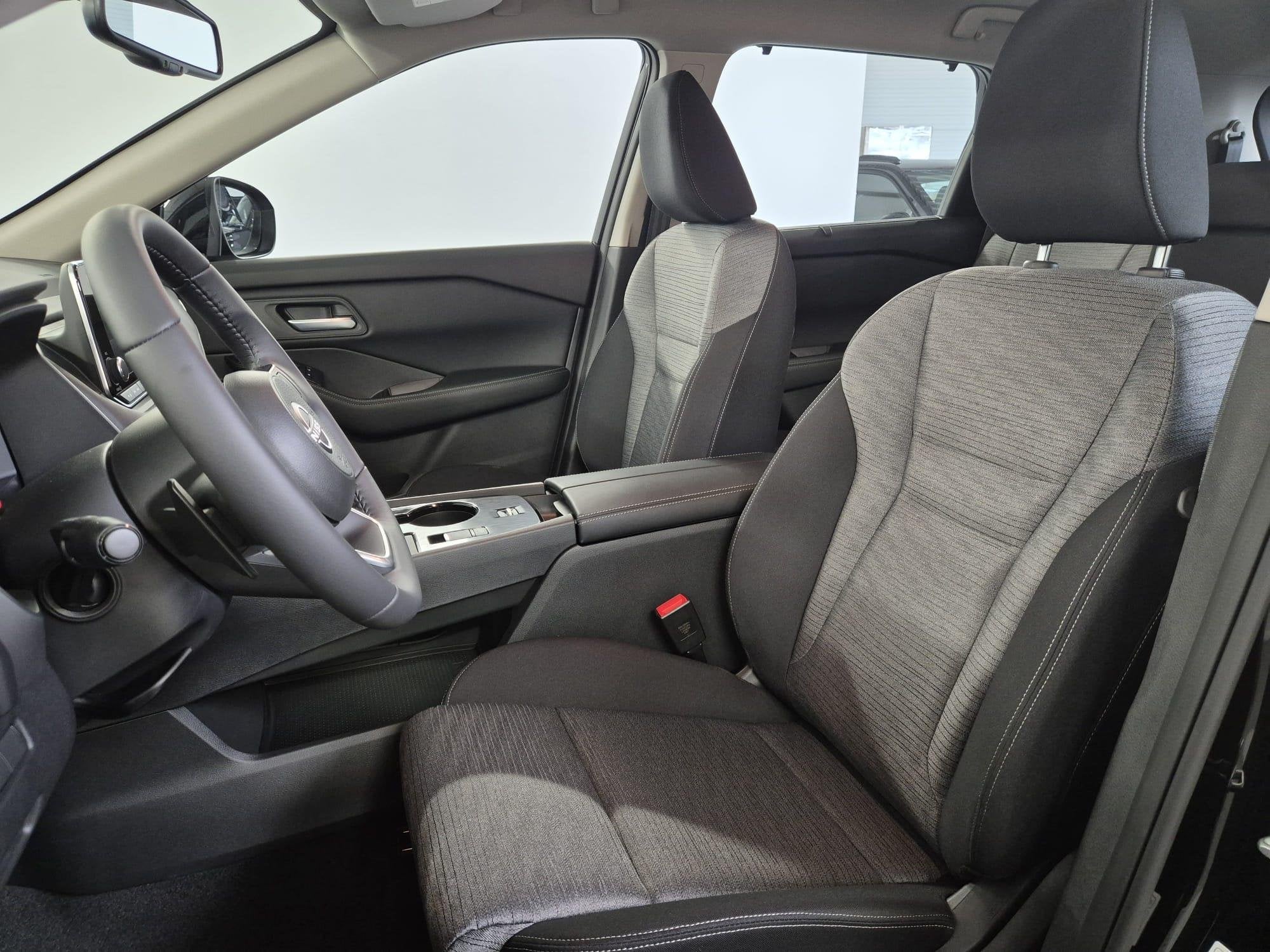 Nissan X-Trail Acenta + Comfort Pack (Mild Hybrid), Auto's, Nissan, Automaat, Gebruikt, 7 zetels, 120 kW