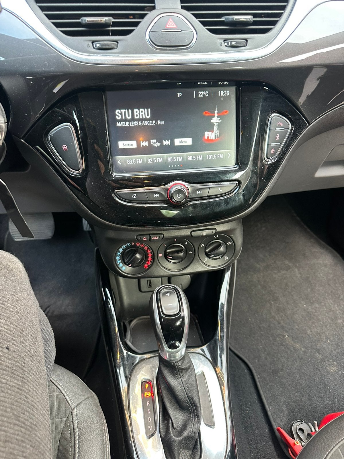 Opel Corsa Automaat 1.4L Euro 6B, Automaat, Euro 5, Android Auto, 5 deurs