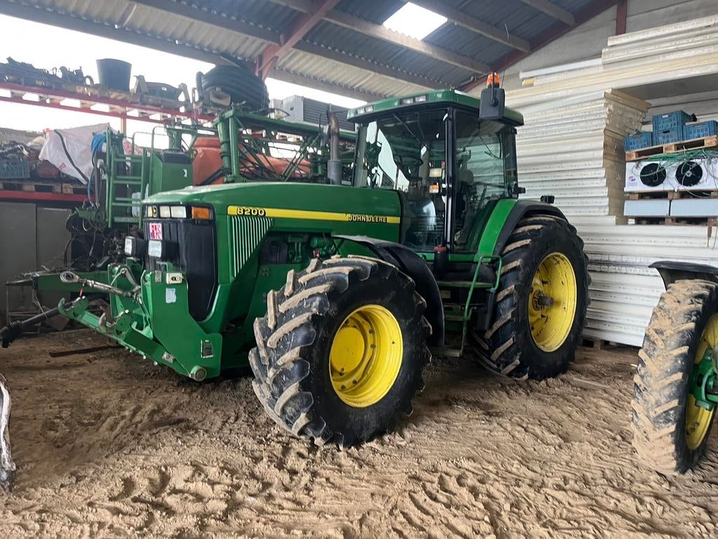 John deere 8200, Articles professionnels, Enlèvement, John Deere