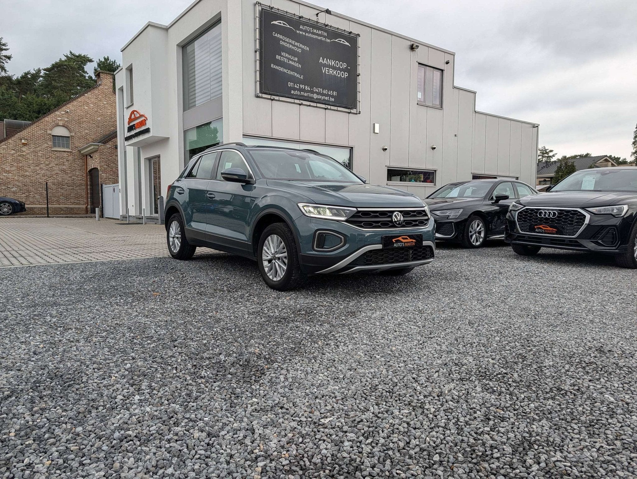 Volkswagen T-Roc 1.5 TSI Life Business | NAVI/CARPLAY | CAME, Auto's, Voorwielaandrijving, Stof, 4 cilinders, Blauw