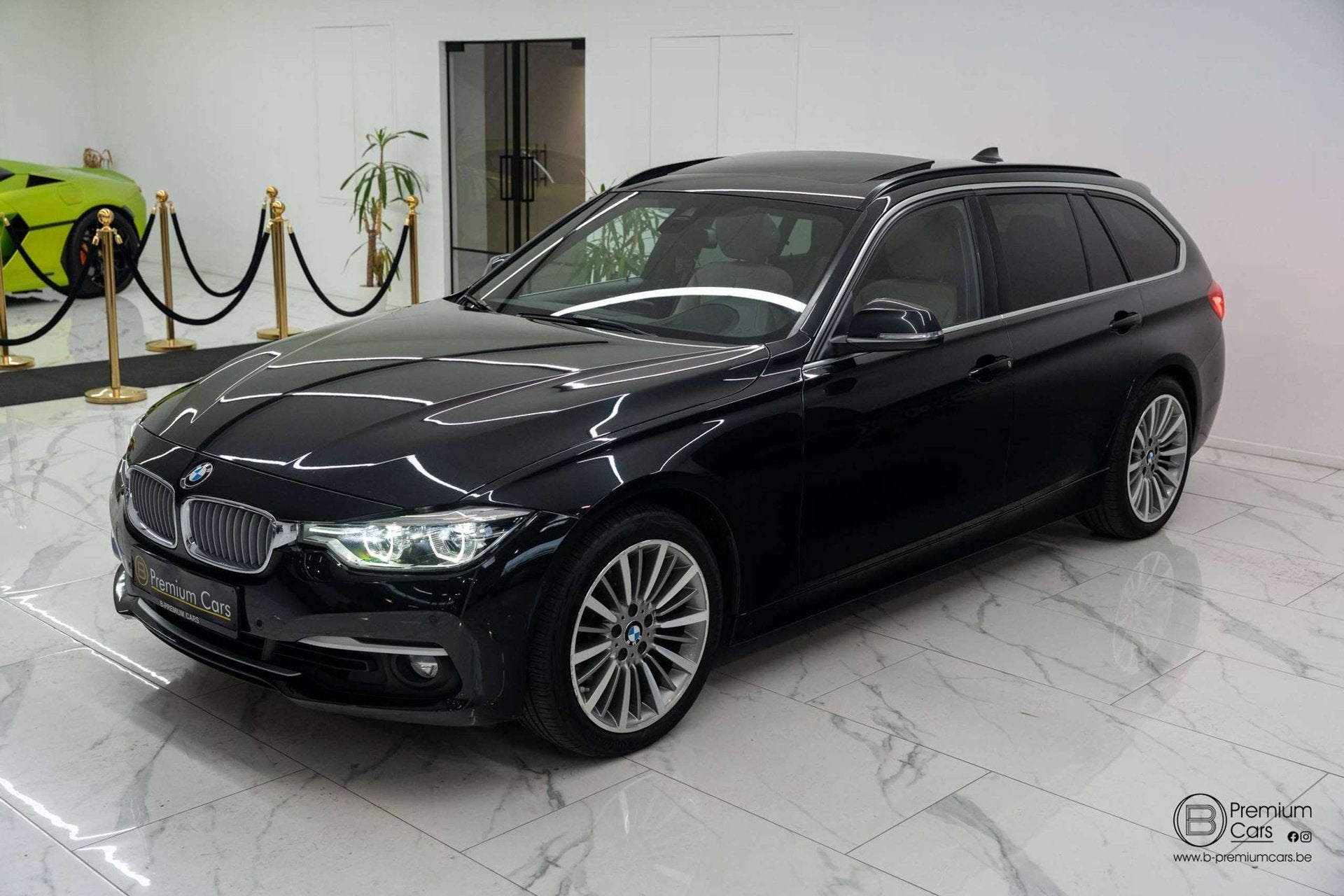 BMW 330 i xDrive individual! H&K, Camera, zetelverwarming, H, Auto's, Gebruikt, Euro 6, 4 cilinders, 5 deurs