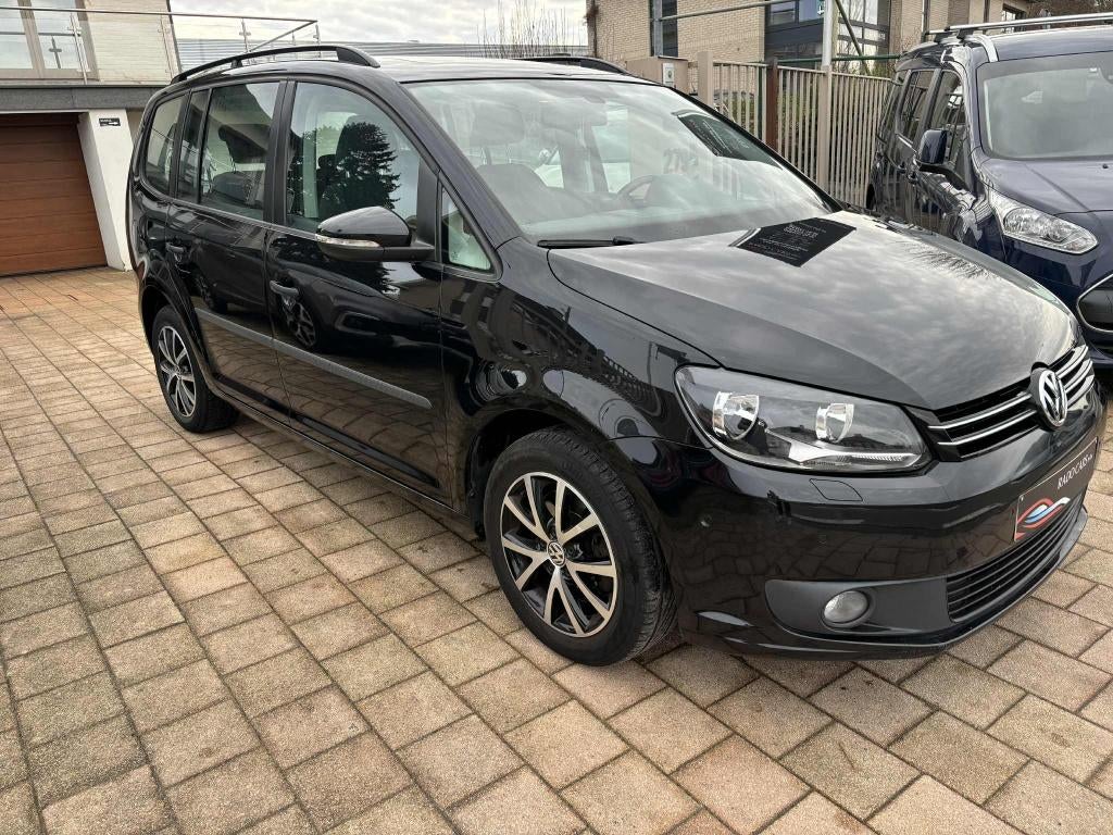 Volkswagen Touran à essence automatique, Euro 5, Achat, Entreprise, Capteur de stationnement