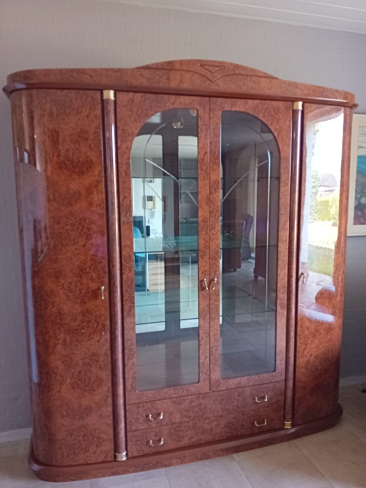 vitrine H 2m15 en Br.2m ,  tv kast  Br.1m19 en Diepte  48 cm, Ophalen, Zo goed als nieuw