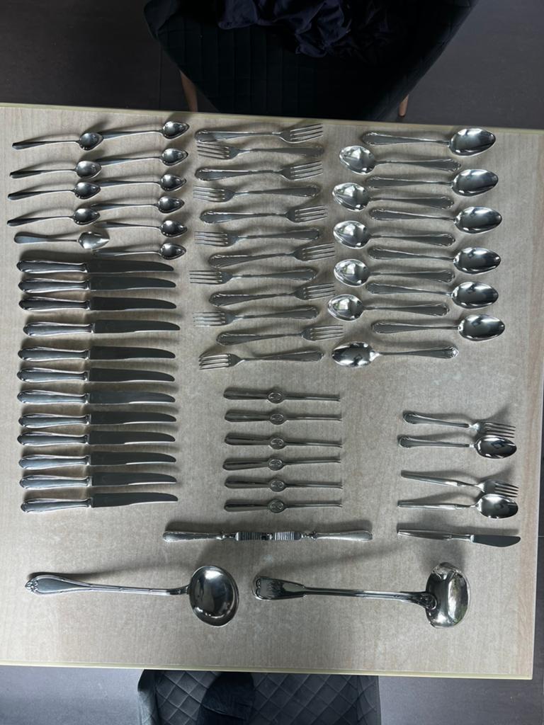 Ménagère Eldée métal argenté (Poinçon 84) – 61 pc, Enlèvement, Utilisé, Autres matériaux, Ensemble de couverts